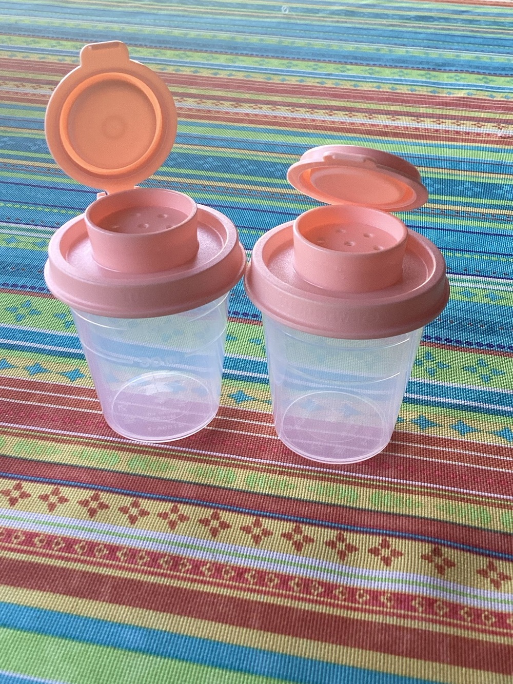Tupperware Midget Salt and Pepper Shakers - 1 set in salmon